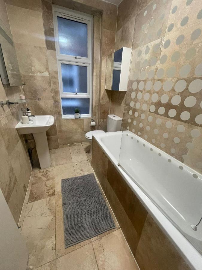 Contemporary Private Rooms Near Central London Ngoại thất bức ảnh
