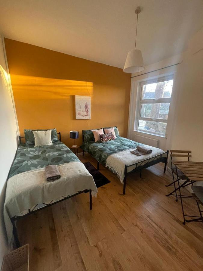 Contemporary Private Rooms Near Central London Ngoại thất bức ảnh