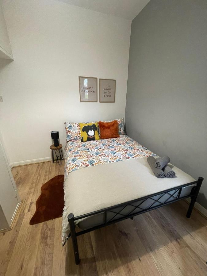 Contemporary Private Rooms Near Central London Ngoại thất bức ảnh