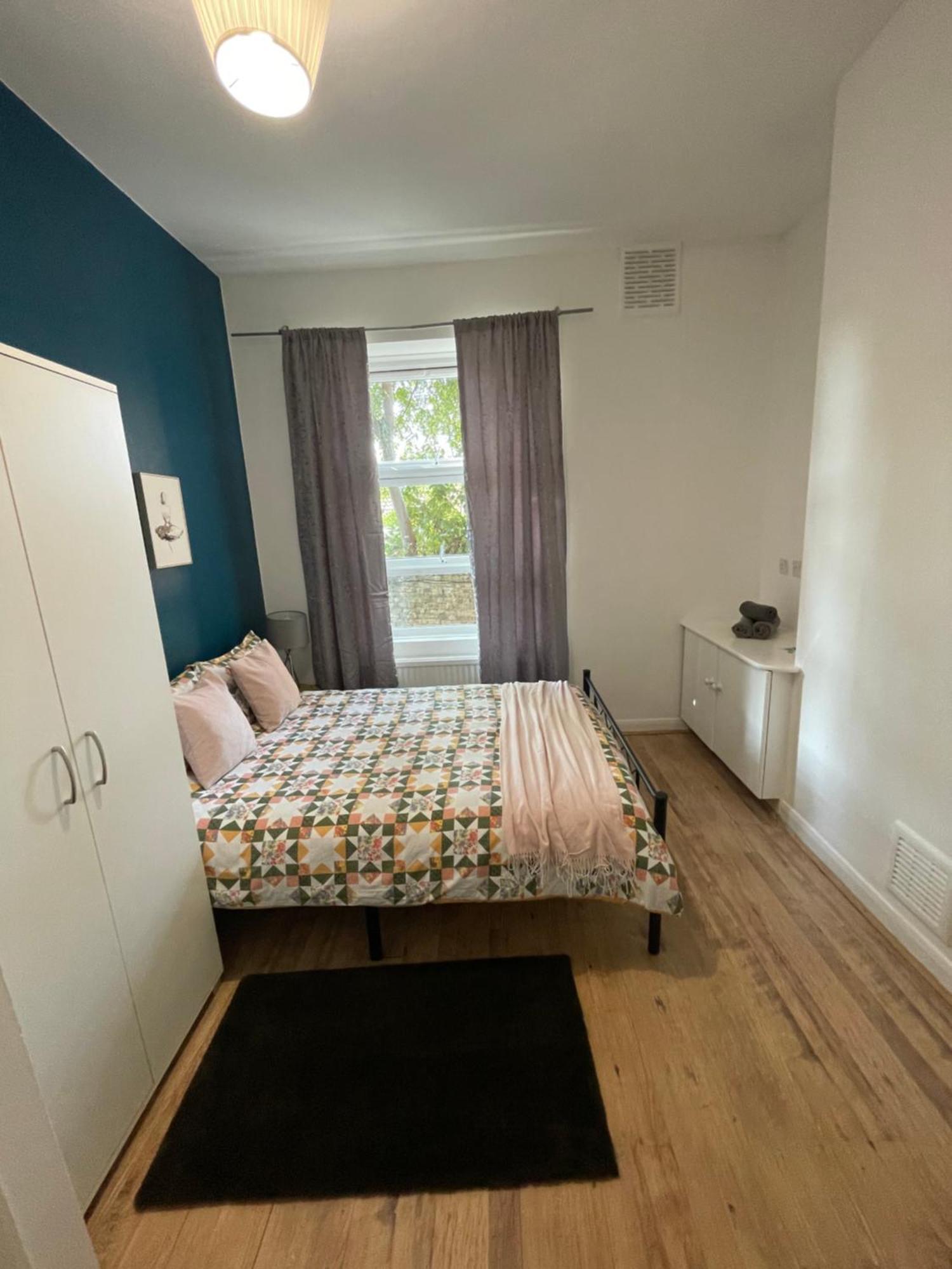 Contemporary Private Rooms Near Central London Ngoại thất bức ảnh