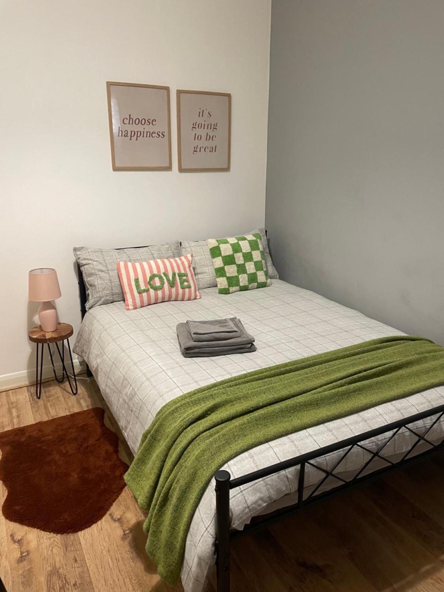 Contemporary Private Rooms Near Central London Ngoại thất bức ảnh